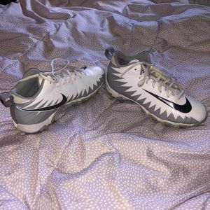 Nike ALPHA | Youth FB Cleats